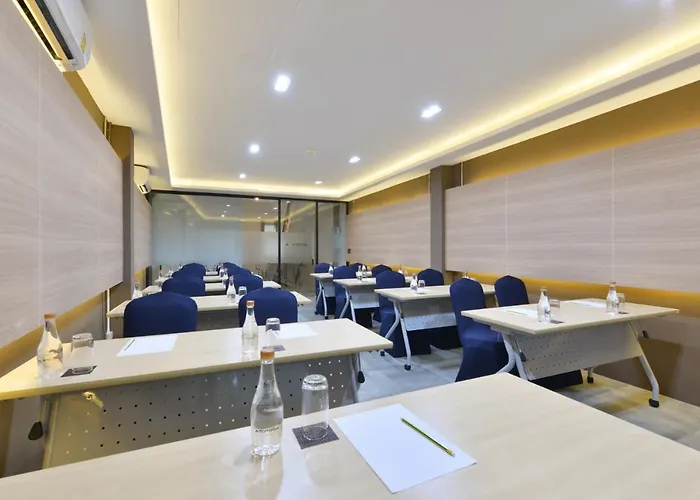 Hotel Aspira One Sutthisan