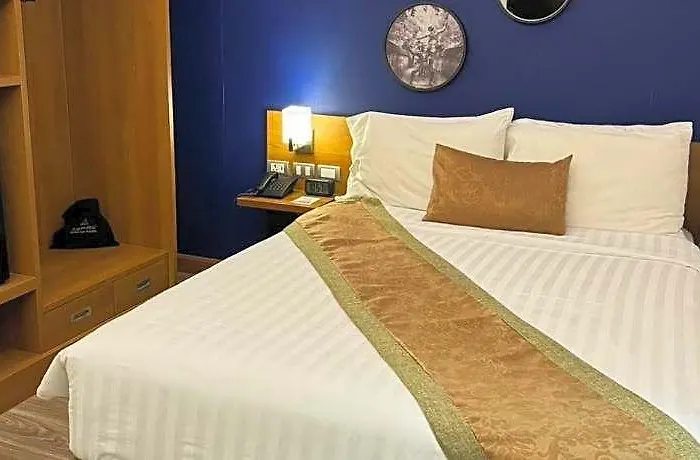 Aspira One Sutthisan 4* Bangkok
