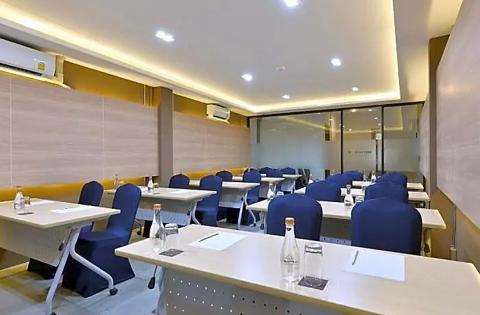 Aspira One Sutthisan 4* Bangkok